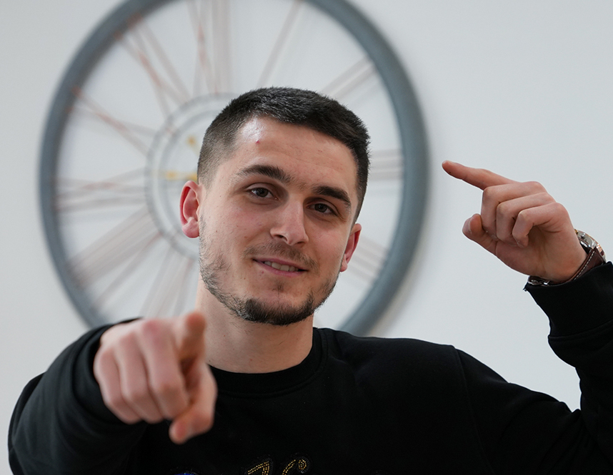 Dlaczego warto wybrać Vatanmed do przeszczepu włosów metodą FUE?